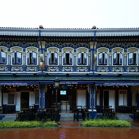 CUBE Boutique Capsule Hotel at Kampong Glam-3